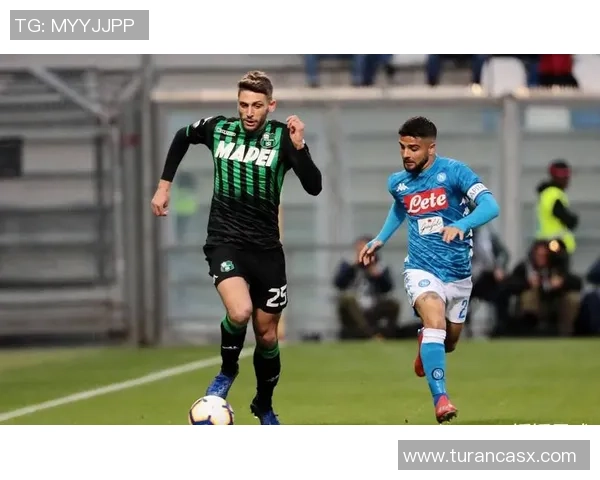 小将双响比肩马尔蒂尼，拉比奥特抢攻断送胜局，AC米兰2-2萨索洛